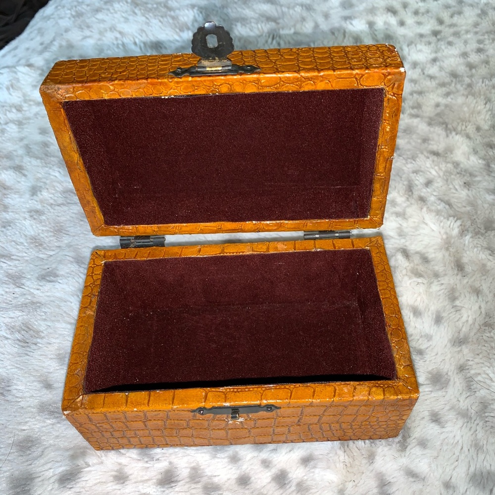 Vintage Very Small Jewelry or Treasure Box Velvet Lined